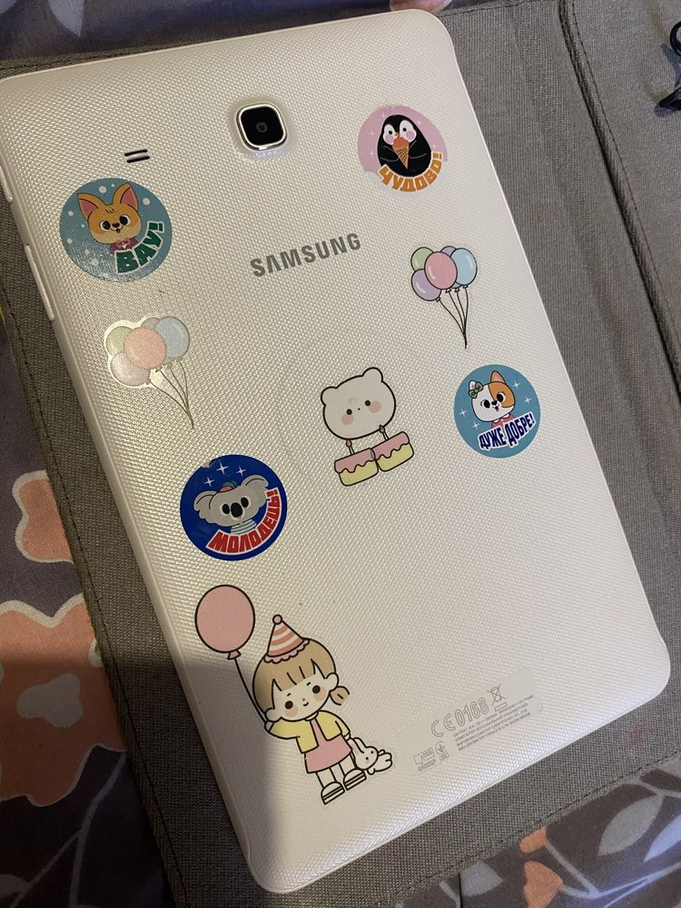Планшет sumsung Galaxy tab E