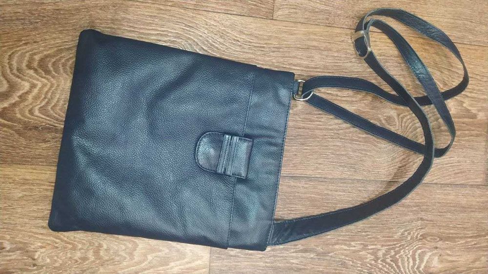 Сумка кожаная мужская , мессенджер,сумка через плечо.