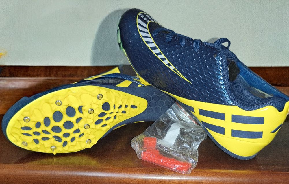 Sapatilha de bicos novas