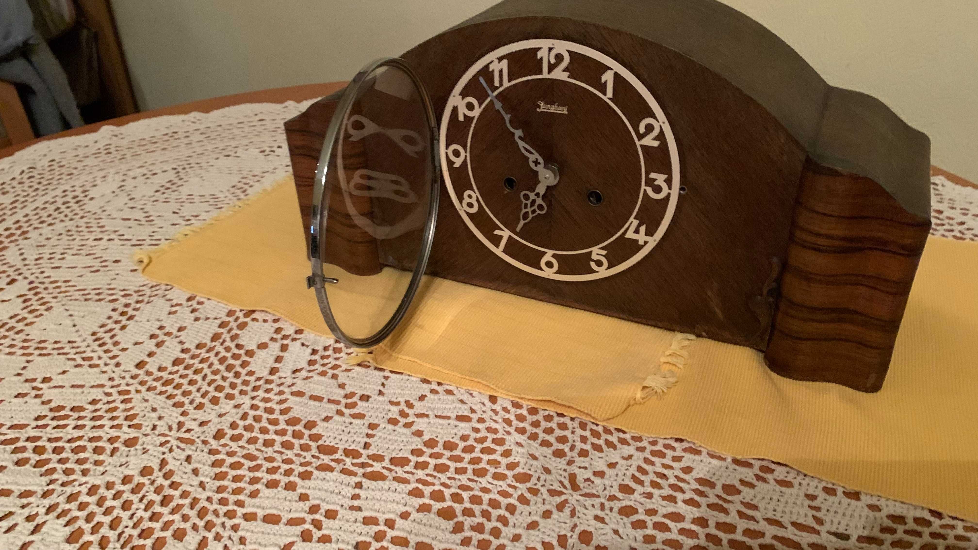 stary zegar kominkowy firmy junghans art deco