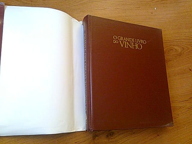 O grande livro do vinho de J. Duarte Amaral