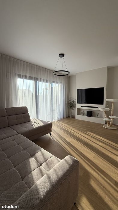 Nowoczesny szeregowiec | wysoki standard | Karwiany | 96 m²