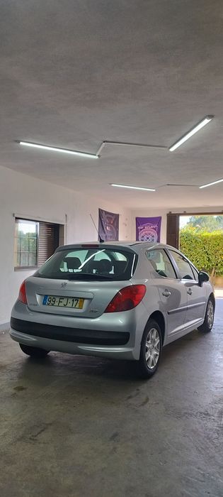 Carro Peugeot 207