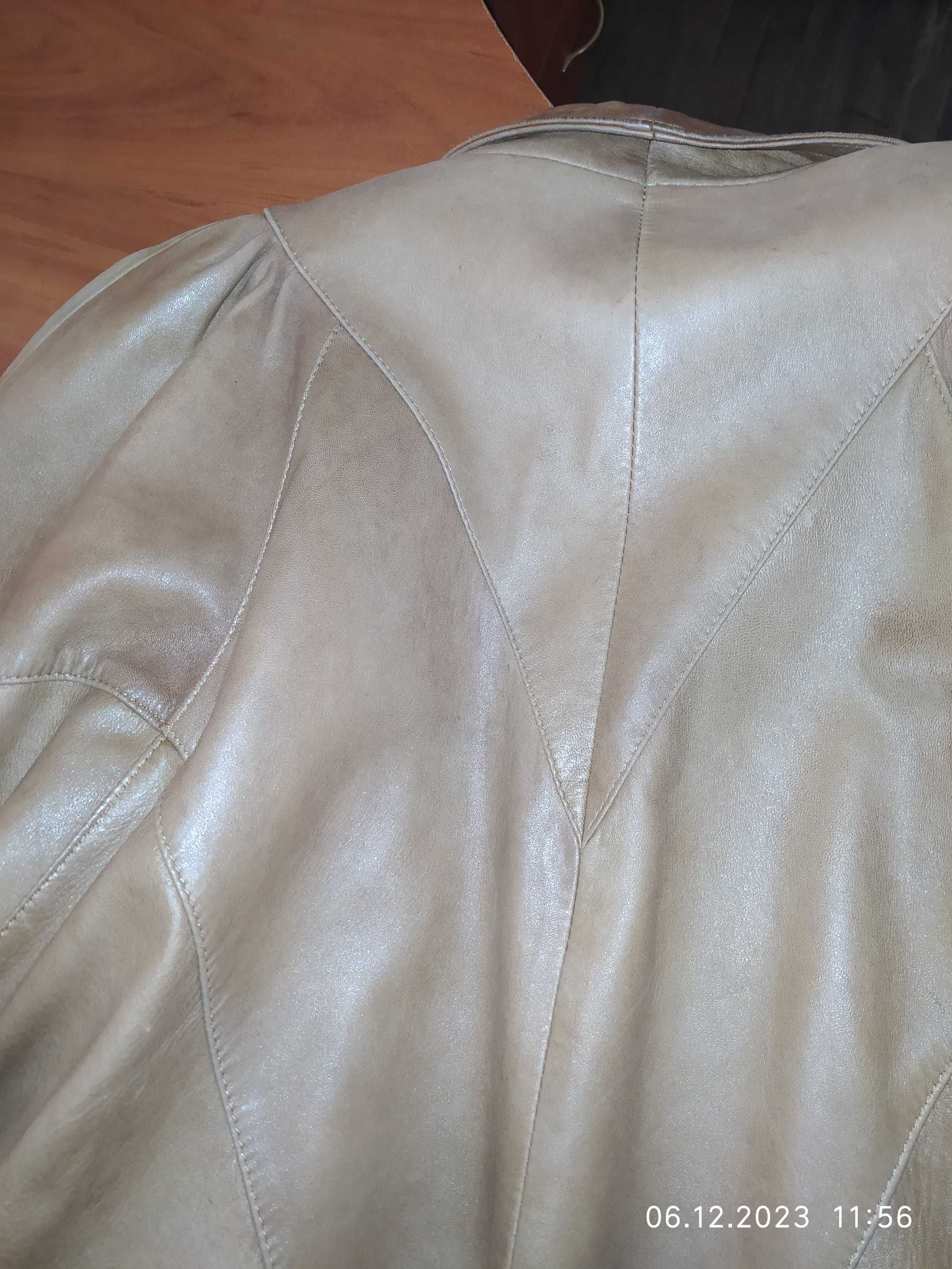Куртка жіноча демісезонна шкіряна 48-50розмір