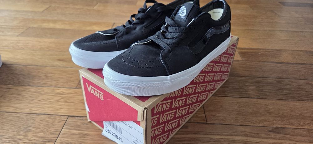 Buty Vans SK8-Low nowe czarne skóra 42,5
