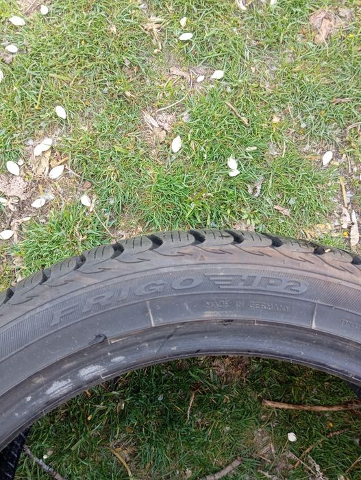 2 шины Debica Frigo HP2 225/45R18