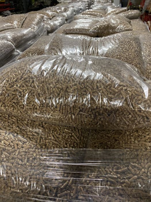 Pelet sosnowy czysta trocina 100% sosna Certyfikat EN plus