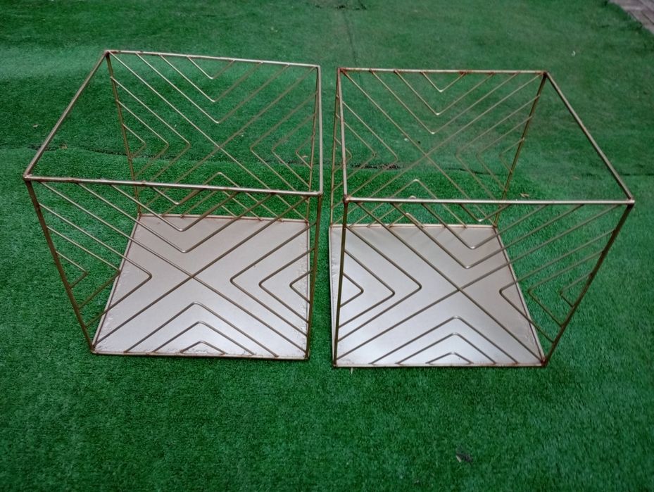 Złoty metalowy koszyk lub organizer, wkład do kallax 29 x 29 x 29cm