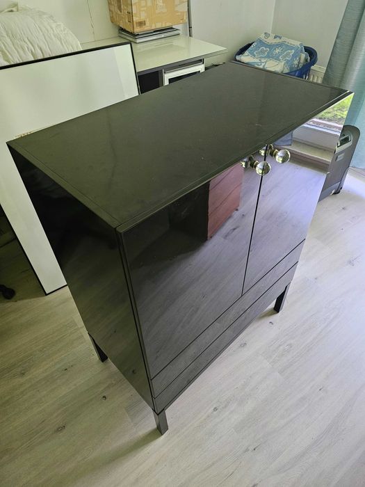 Komoda czarna wysoki polysk