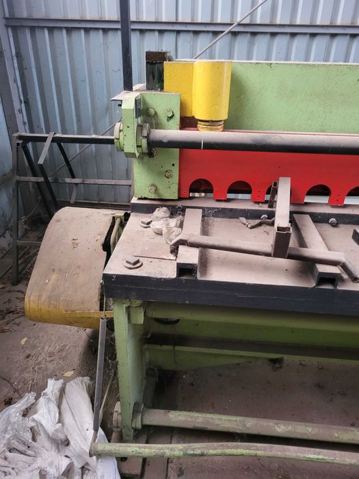 Gilotyna do blachy 2,5 x 8mm