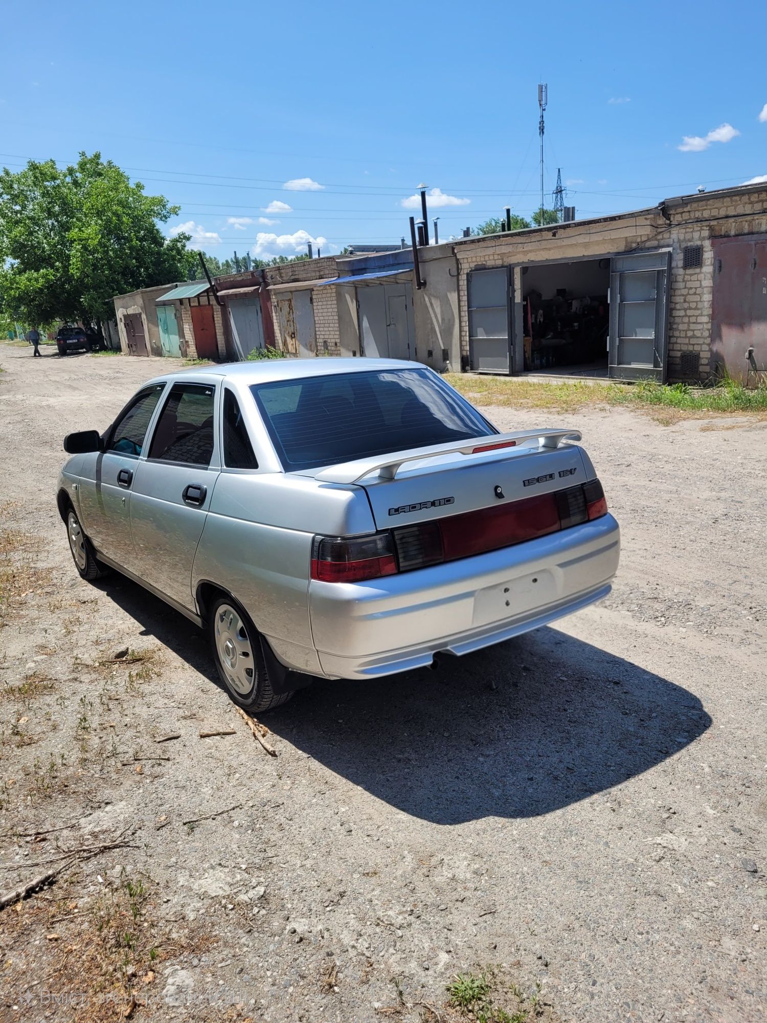 Автомобіль ВАЗ 2110