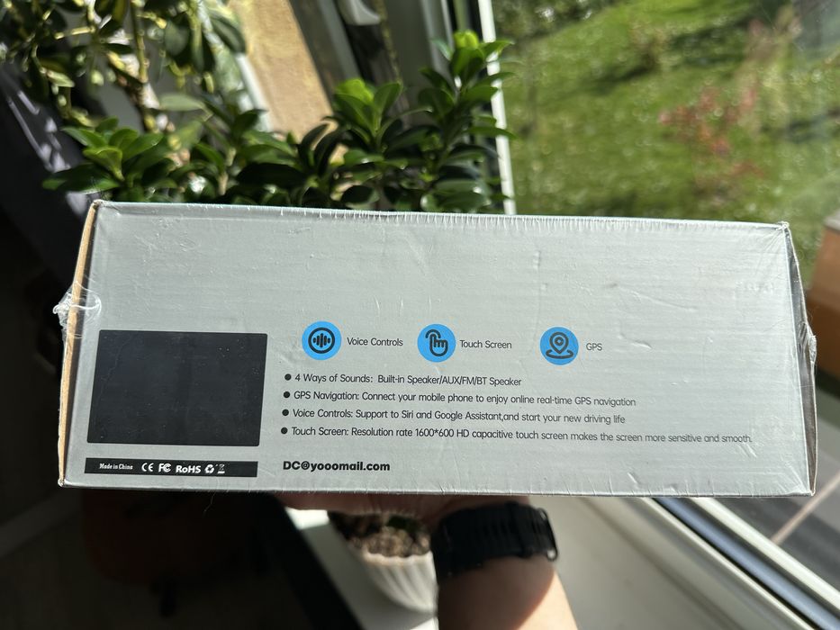 Ekran samochodowy LAMTTO RC16 9,26 cala wireless CarPlay Android car