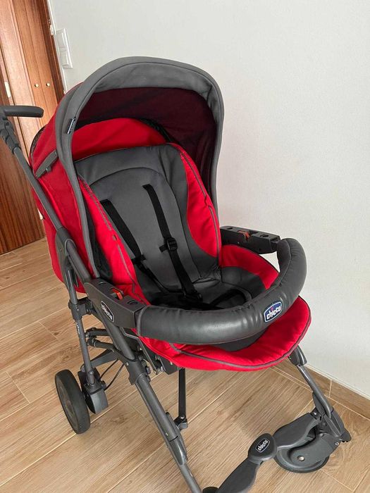 Trio de carrinho- ovo, alcofa e carrinho de  passeio