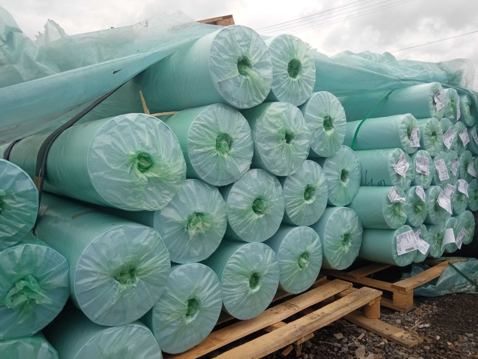 Geowłóknina PES 300g/m2 4m x 50mb parking/droga/dach