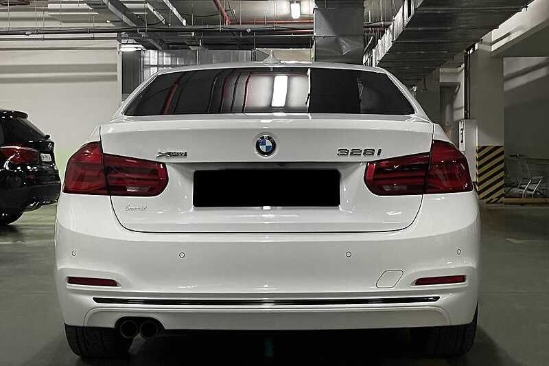 BMW 328і 2016 xDrive Ідеальний стан, Багата комплектація