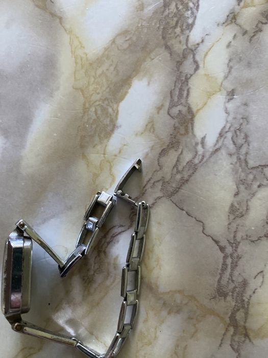 Часы наручные механические луч женские