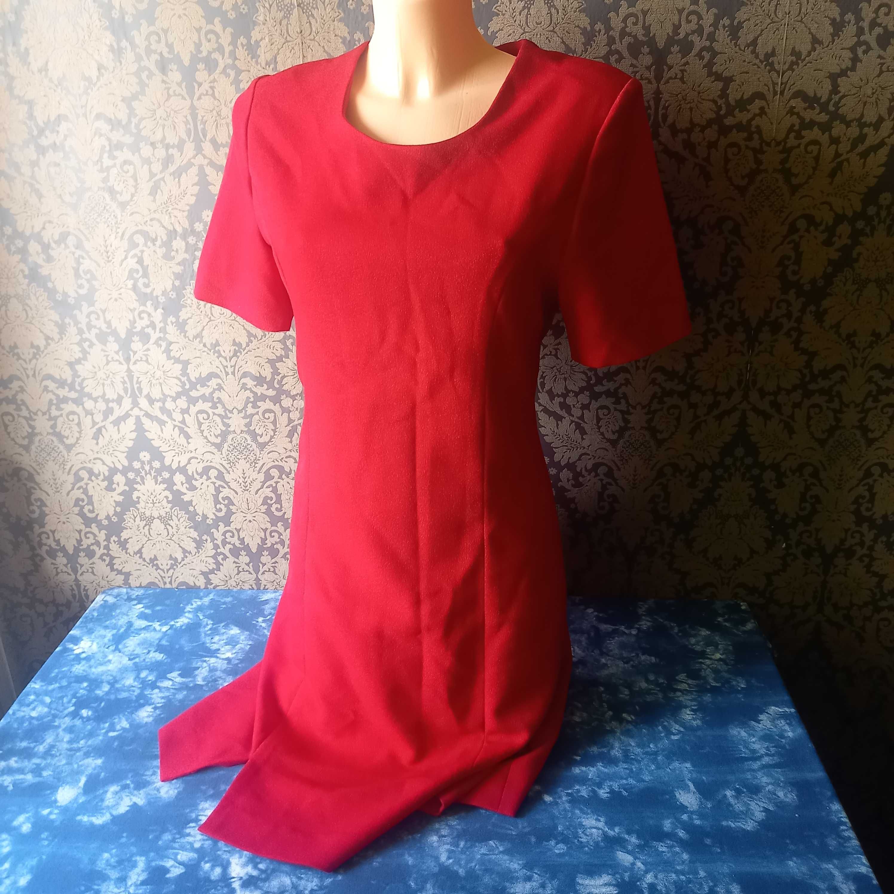 czerwona sukienka damska