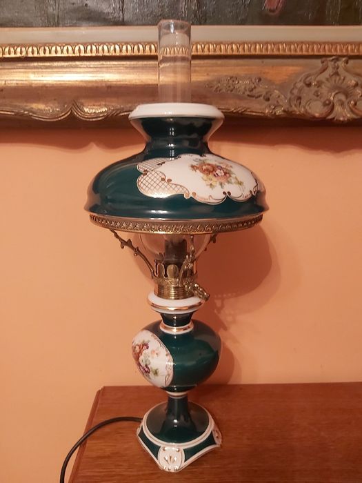 Piękna angielska lampka nocna porcelanowa XXw.