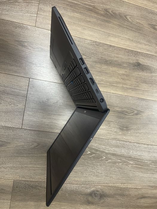 Ноутбук Dell latitude 7480 i5-7300U, 16Гб, 256 Гб, 14" FHD IPS