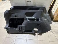 Тігуан 2 обшивка багажніка