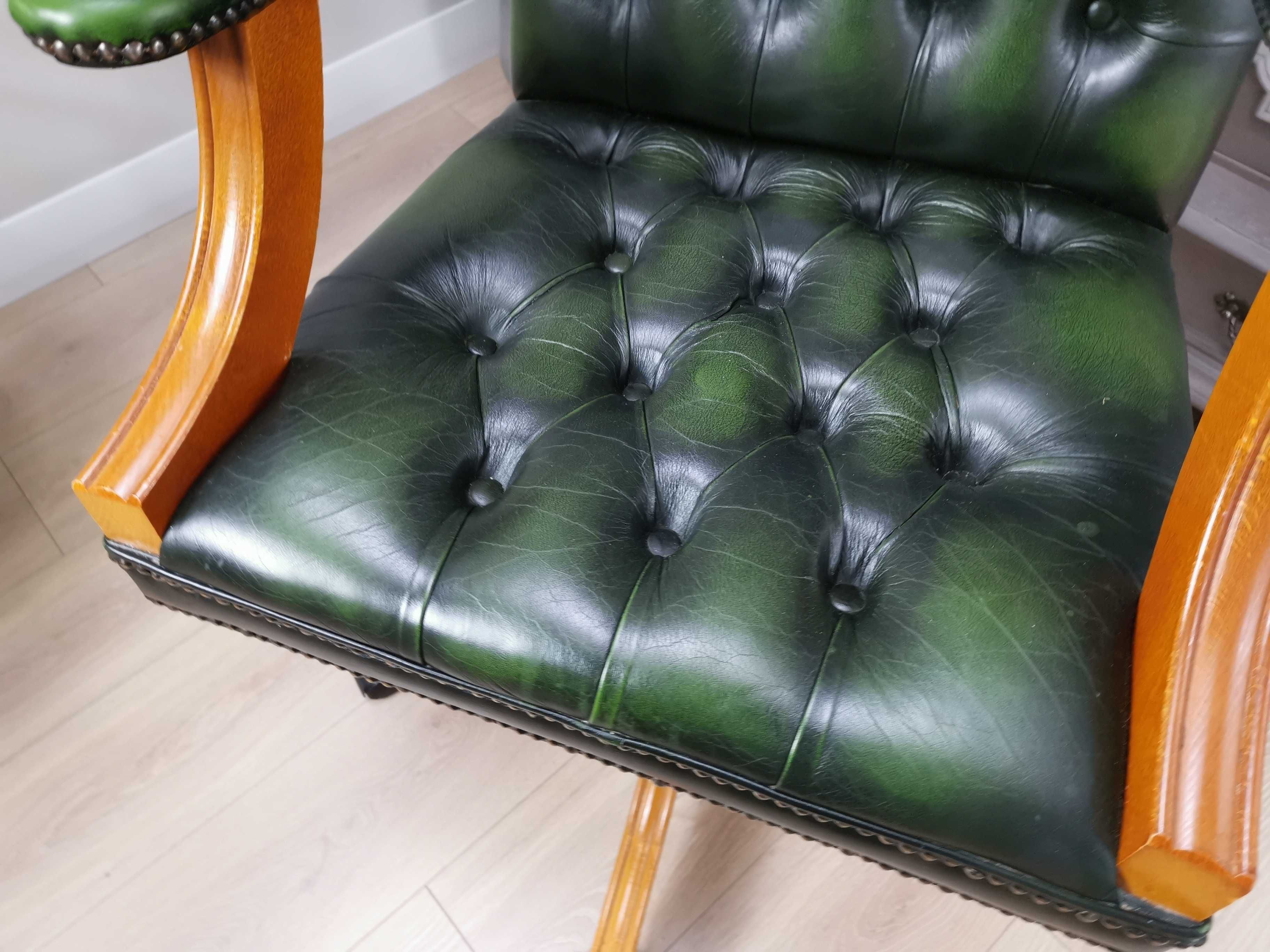 Gabinetowy FOTEL chesterfield kapitański 697/2025