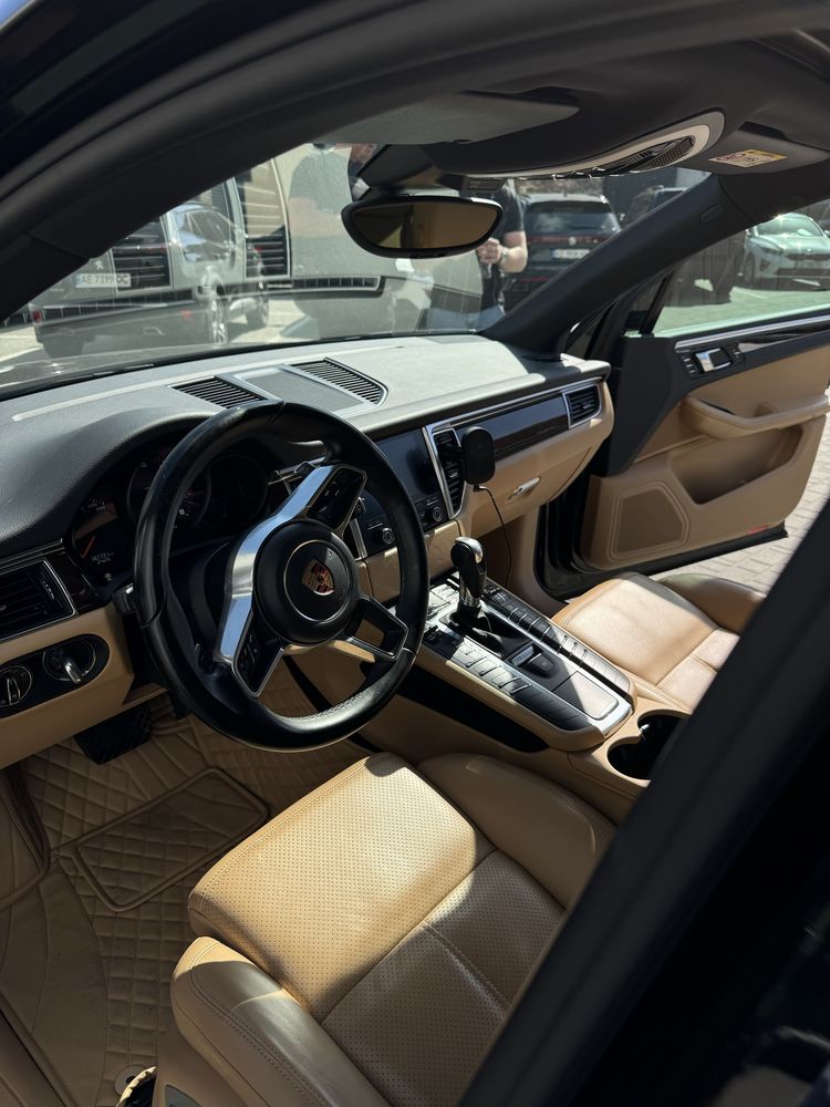 Porsche Macan 2018