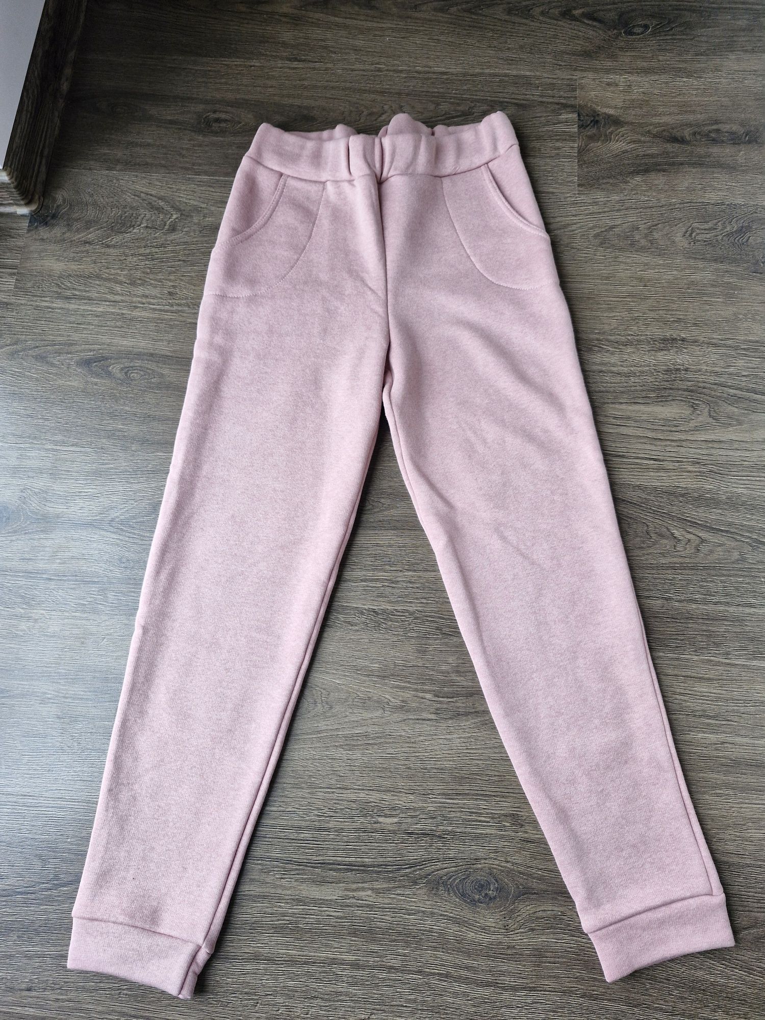 Dresy - bluza, spodnie Pakuten (S/M) NOWE