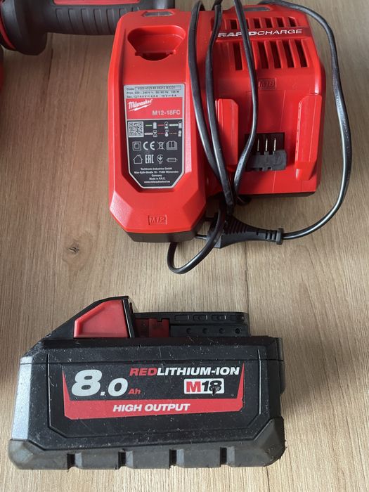 Szlifierka kątowa Milwaukee