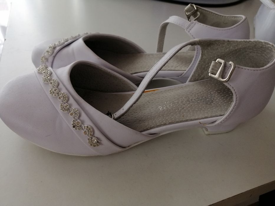 Buty   komunijne