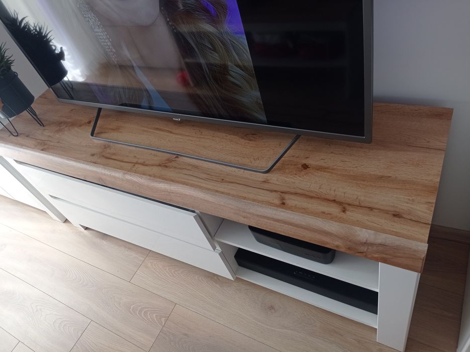 Szafka RTV Black Red White