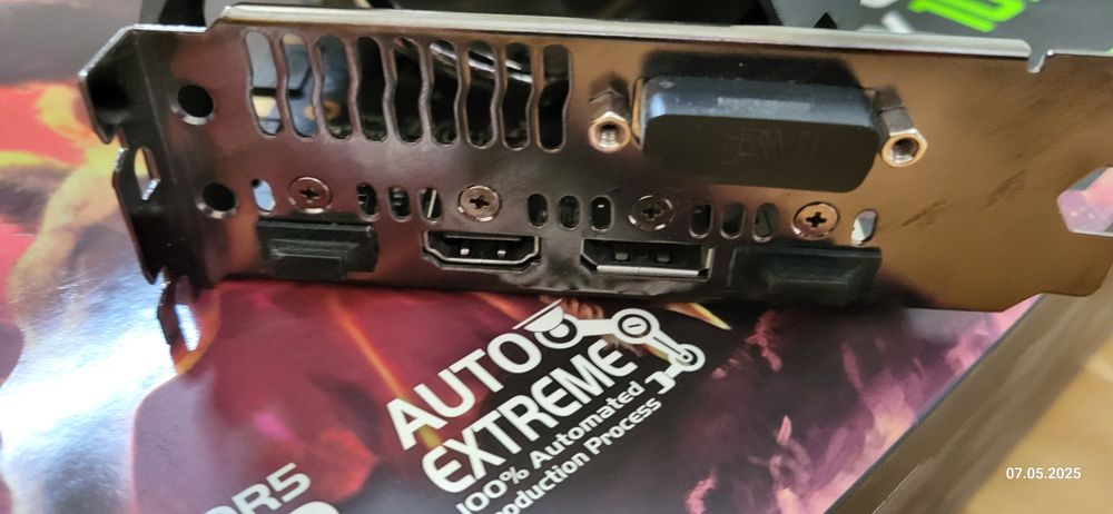 Видеокарта Asus GeForce GTX 1070 Ti 8 gb Cerberus