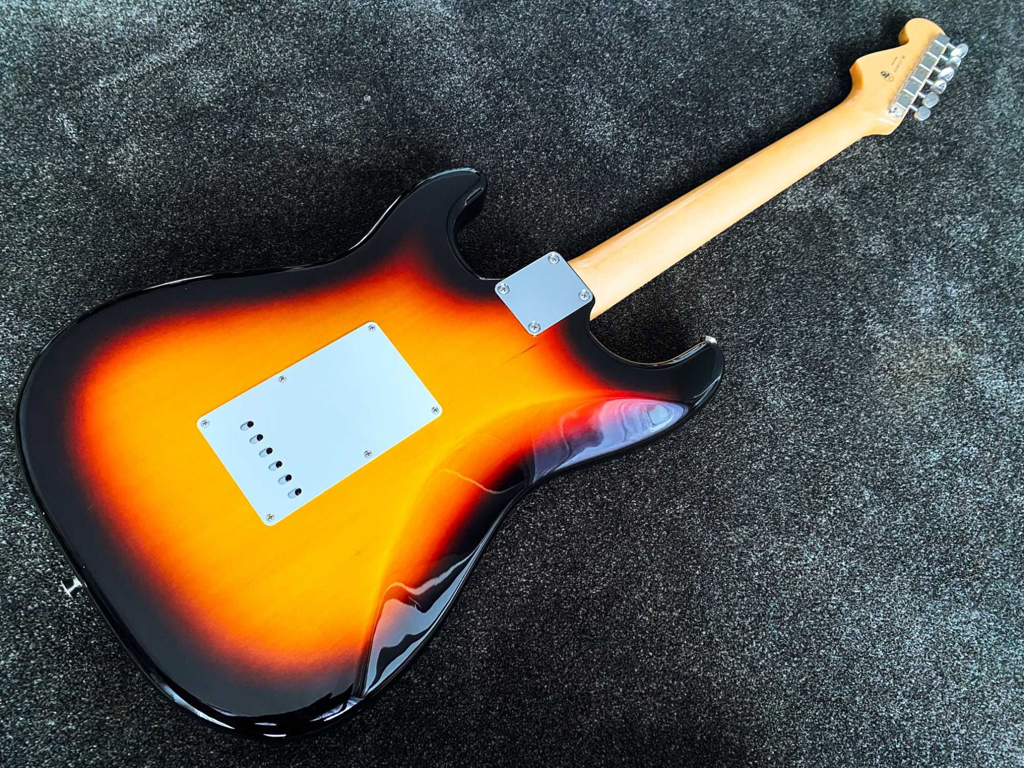 Fender Traditional '60s Stratocaster RW 3-Color Sunburst