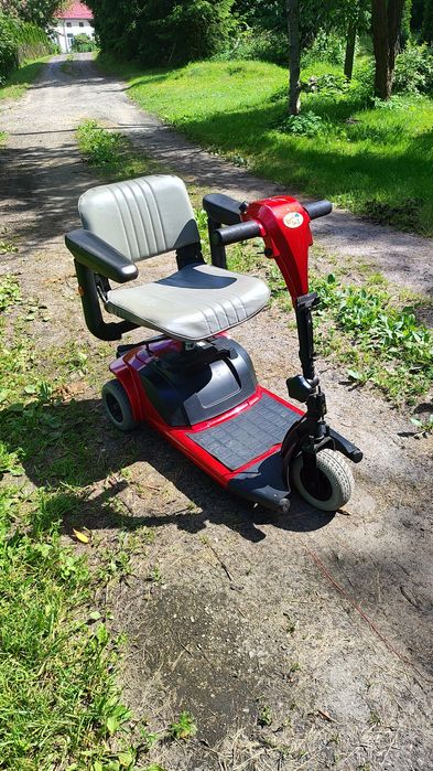 Skuter elektryczny inwalidzki wózek