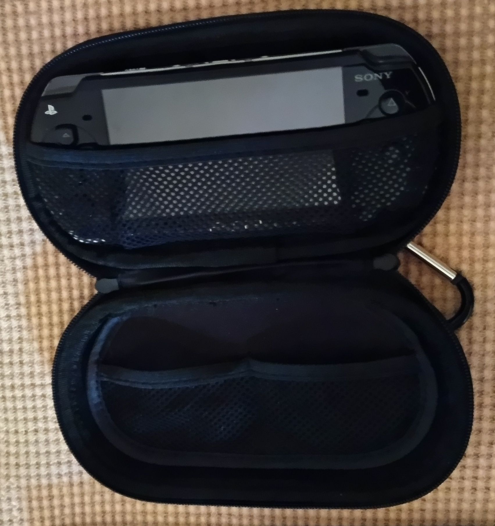 PSP playstation portable Model PSP - 2004