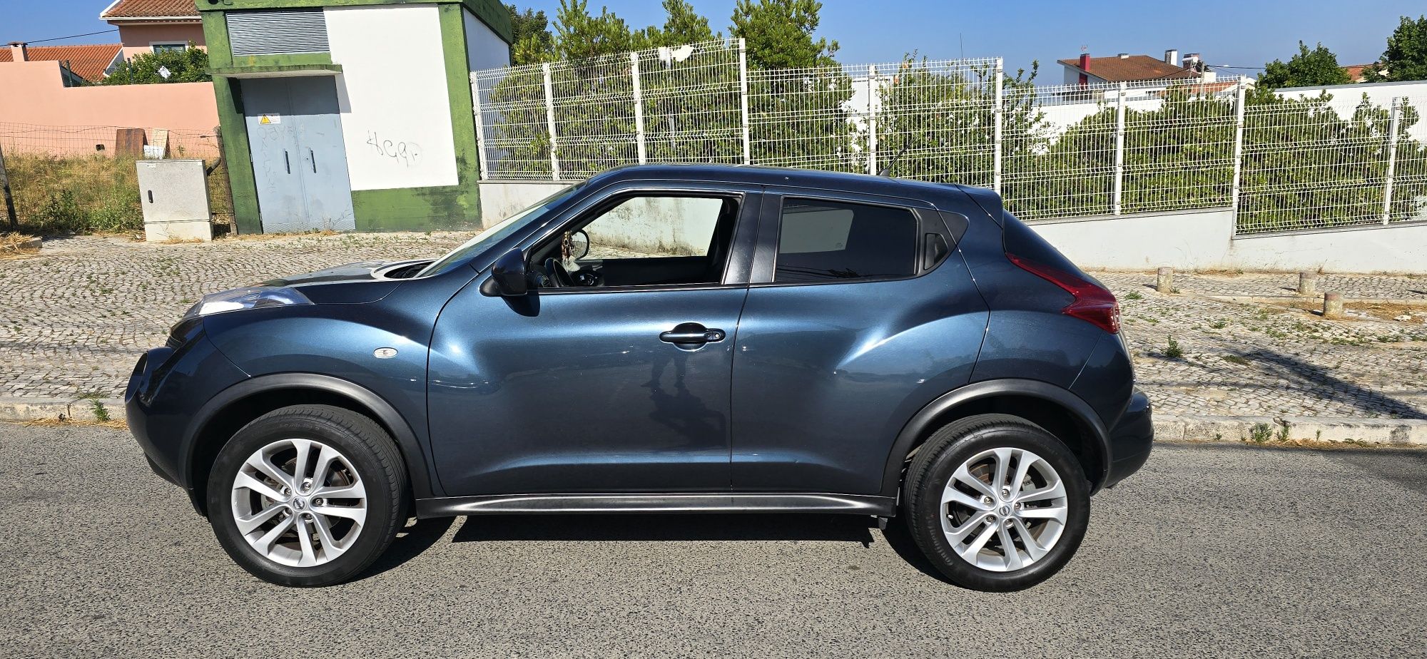 Vendo veículo Nissan Juke