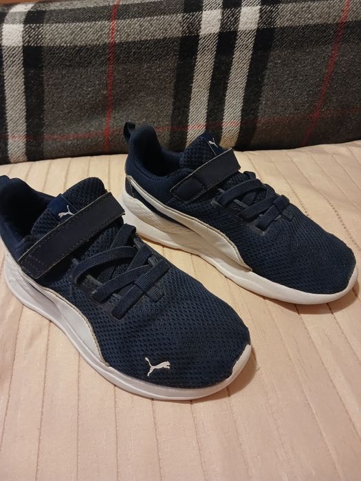 Дитячі кросівки для хлопчика Puma Anzarun Lite 33 р (устілка 20,9 см).