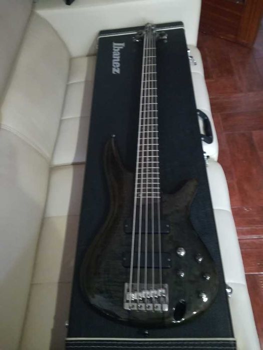 Baixo Ibanez SR 705