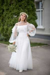 Біла сукня для заходів та весілля