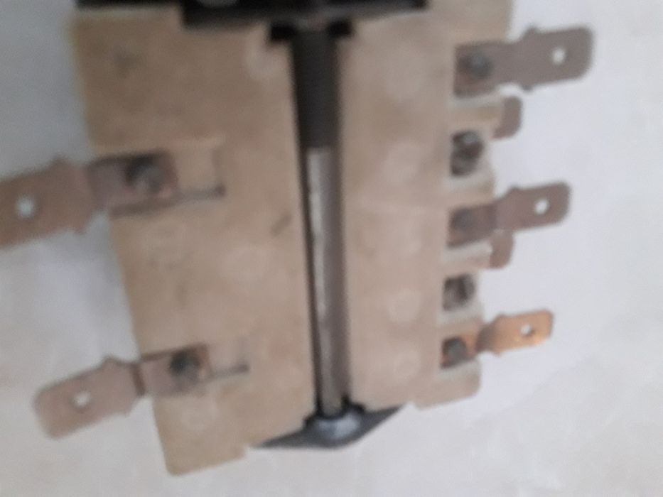 Przełącznik 6 zakresowy