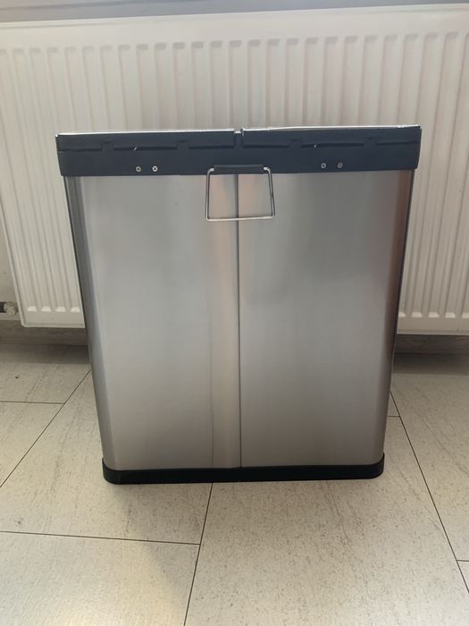 Kosz do segregacji odpadow