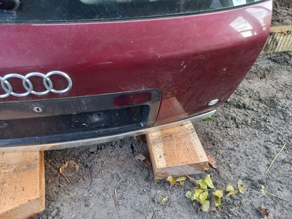 Klapa tył a6 c5 kombi avant lz3l