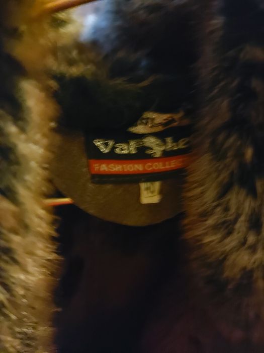 Продам дубленку женскую