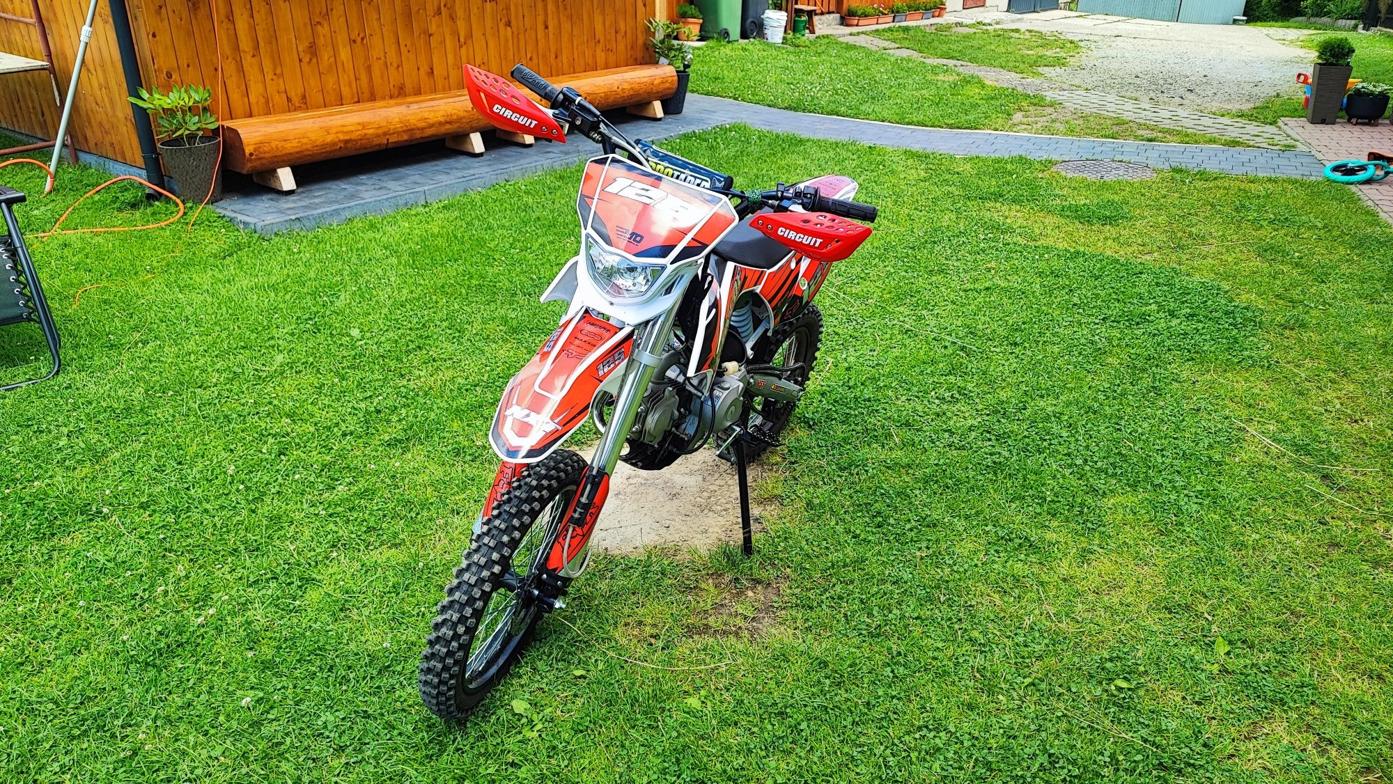 Cross barton nxt 125