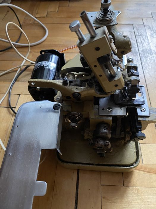 Оверлок Yamata GN1-6D