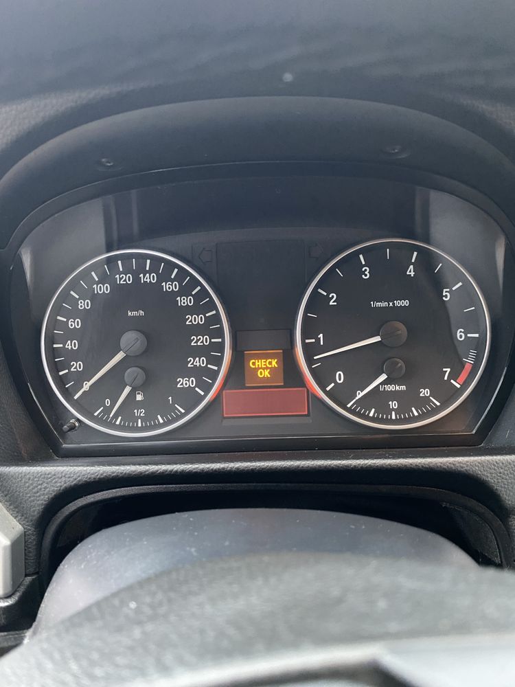 BMW E90 2006 р. 2.0 бензин