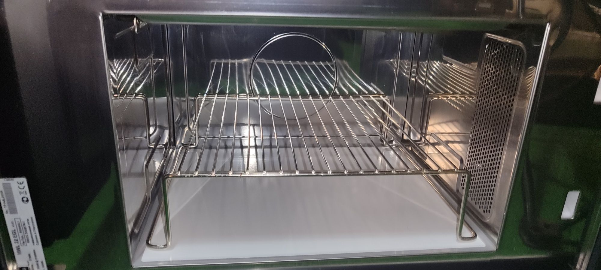 Kuchenka mikrofalowa Teka