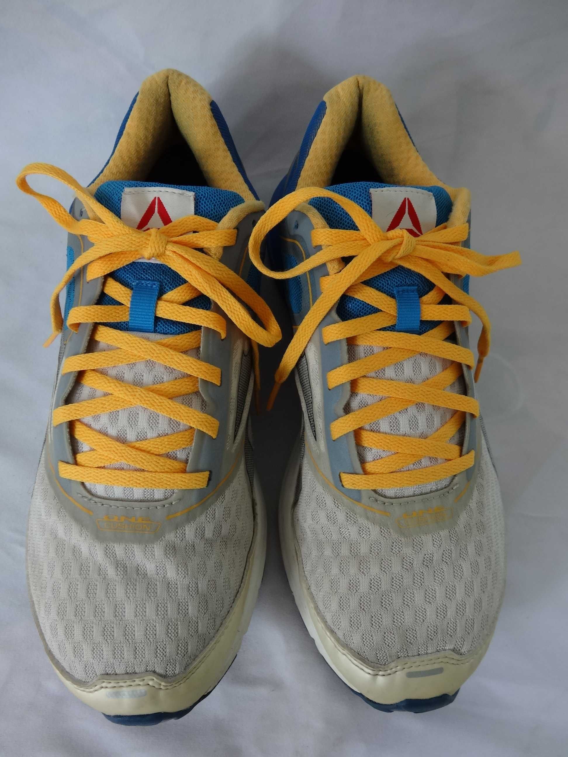 Buty REEBOK roz 42,5 Bieganie sportowe