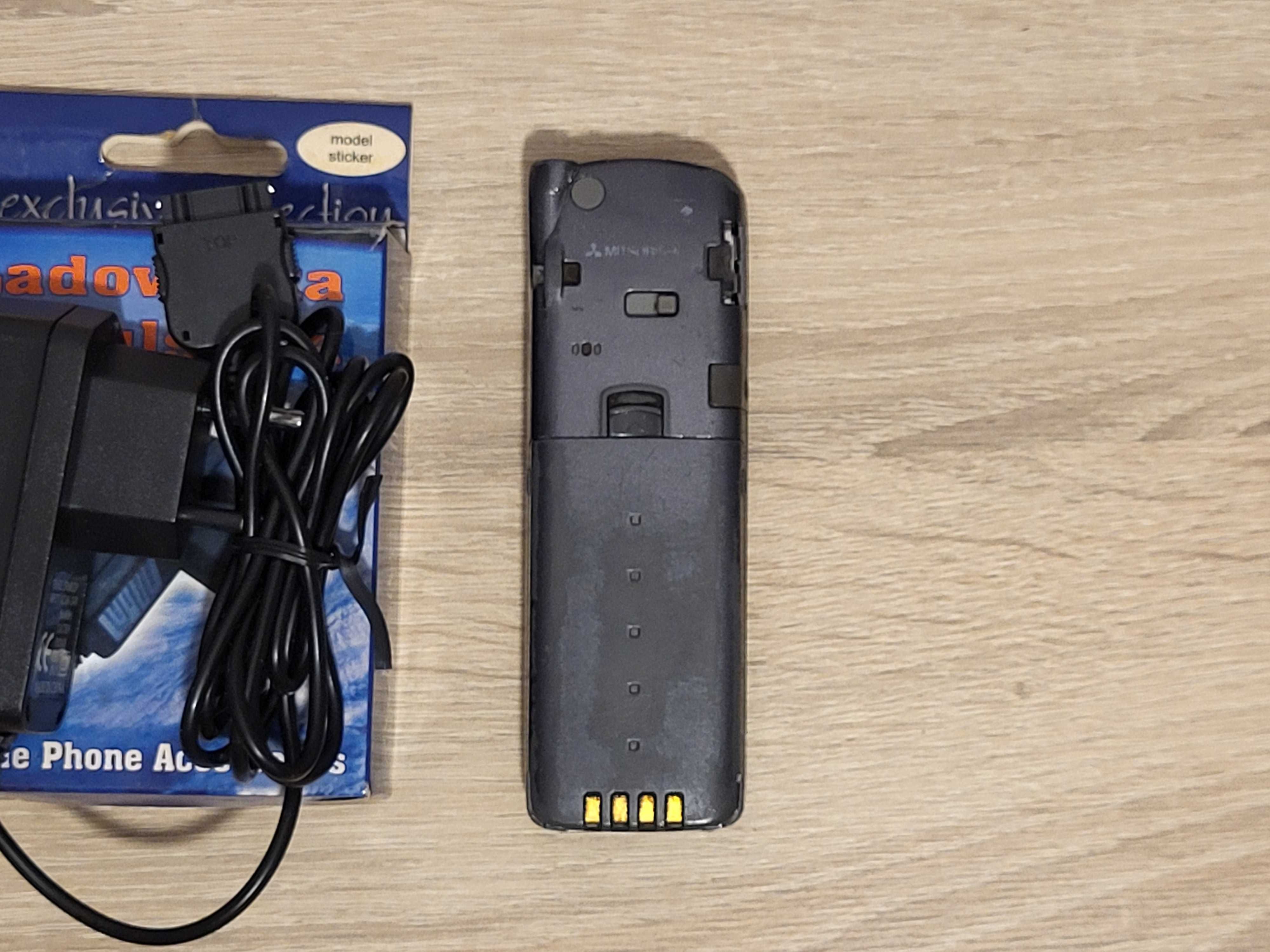 Mitsubishi Trium Aria telefon bateria ładowarka