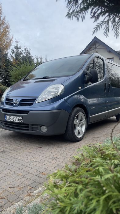 Nissan Primastar Renault Trafic 3osobowy