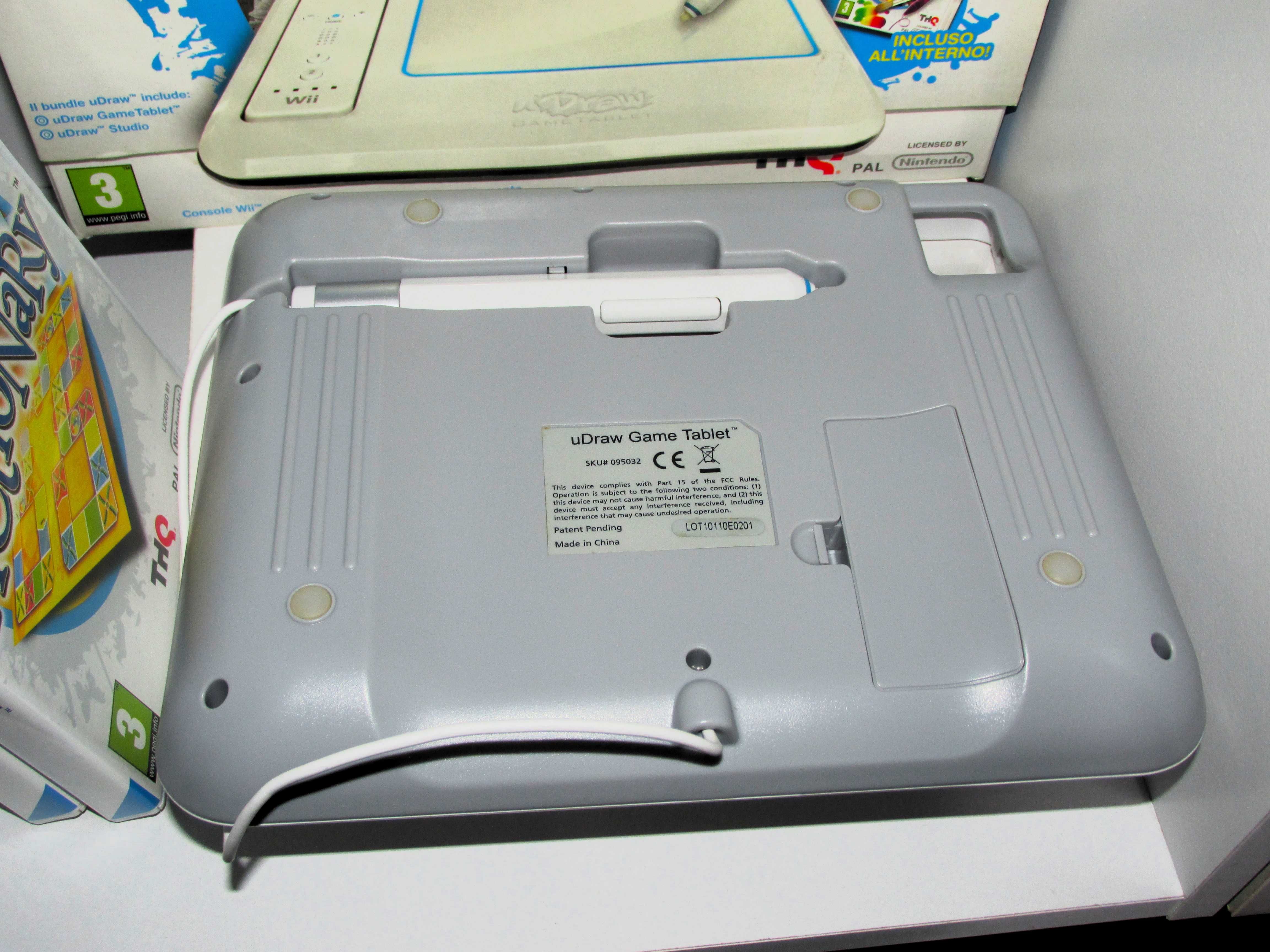 Wii UDraw Gametablet + UDraw Studio + Pictionary